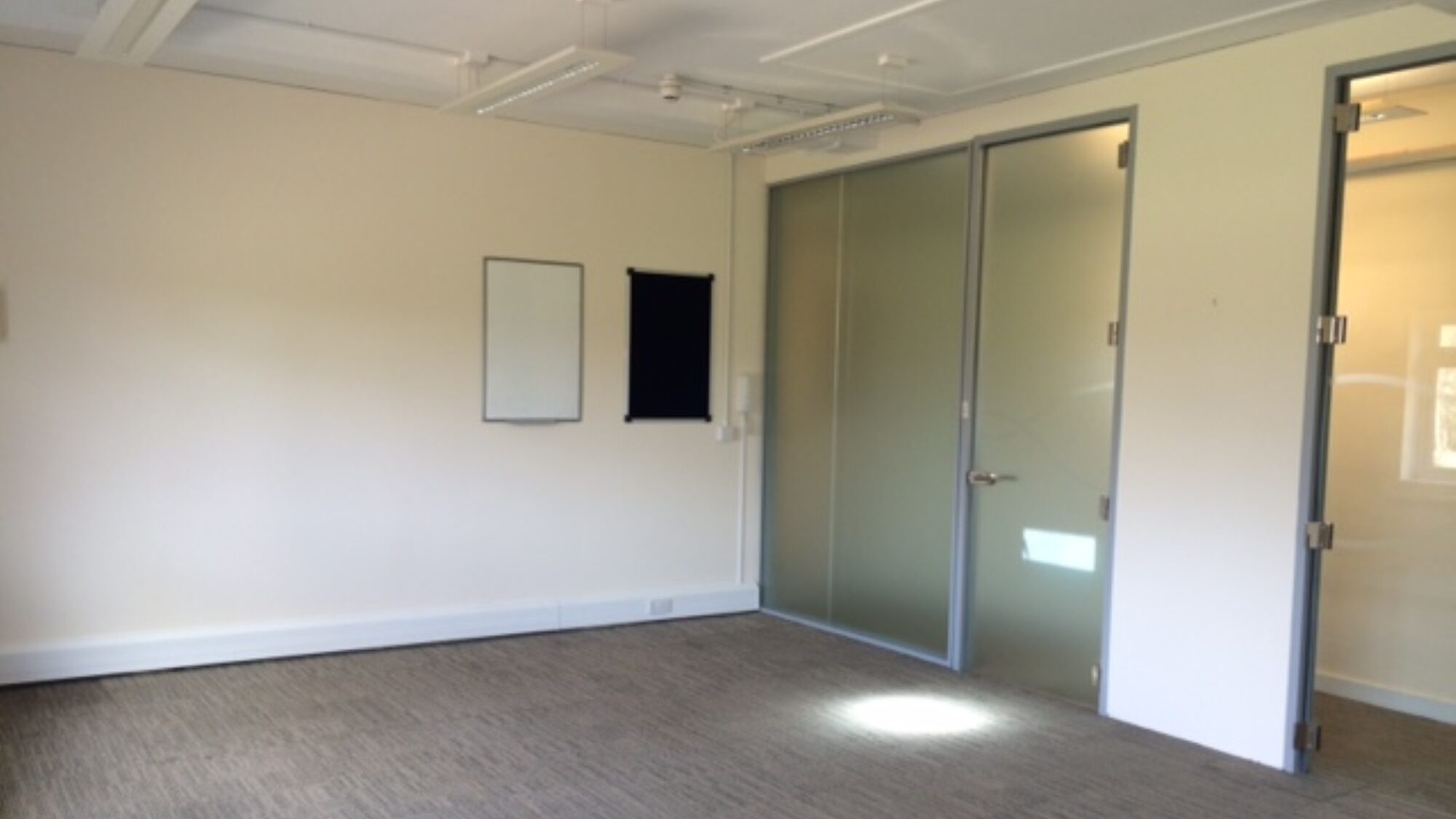 Avebury 1B and 2 Office to Let Internal 2