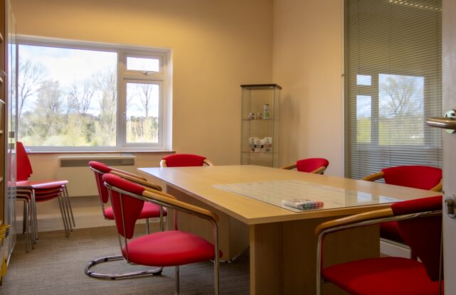 Avebury 4 office to let internal 3