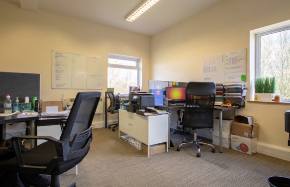 Avebury 5 office to let internal 2