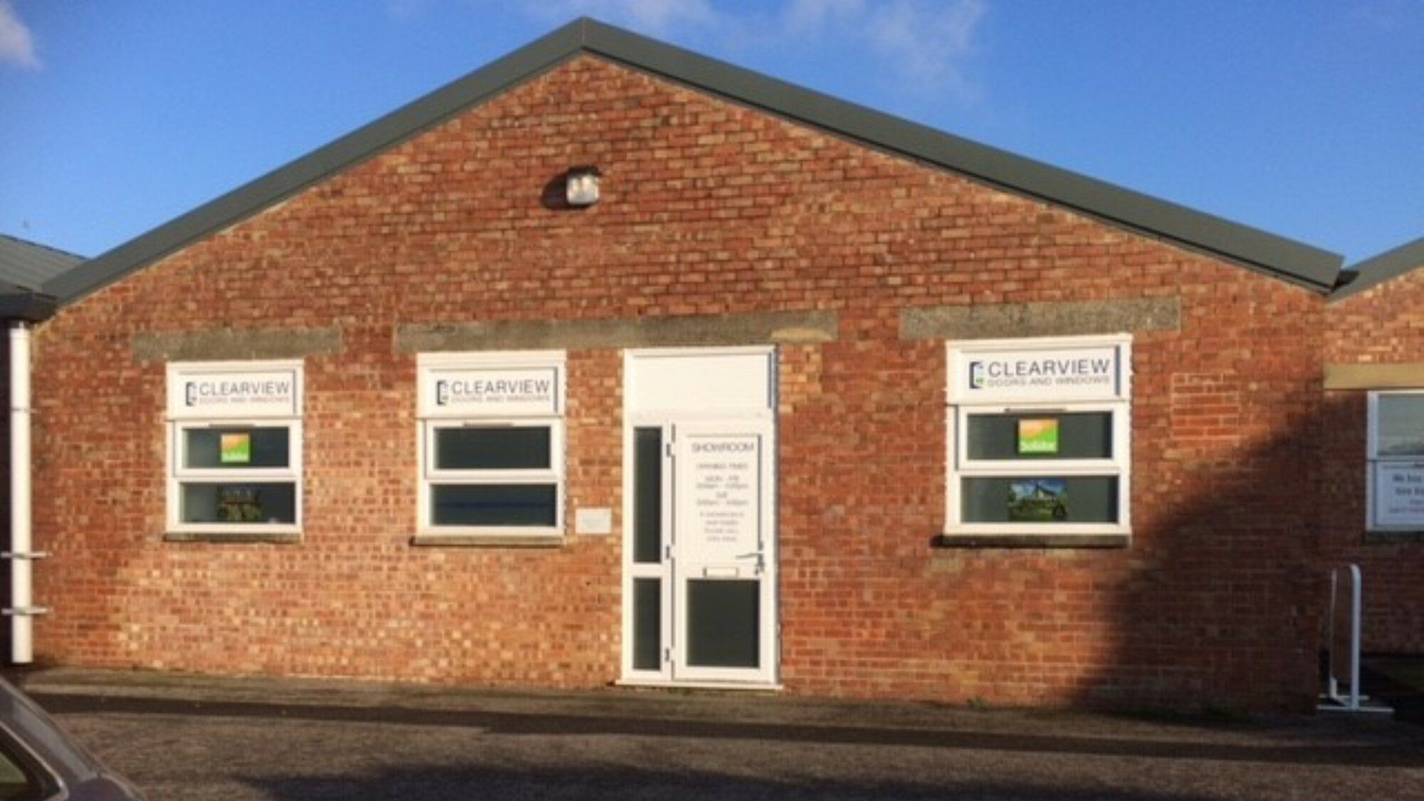 Bedwyn West Workshop to Rent External 3