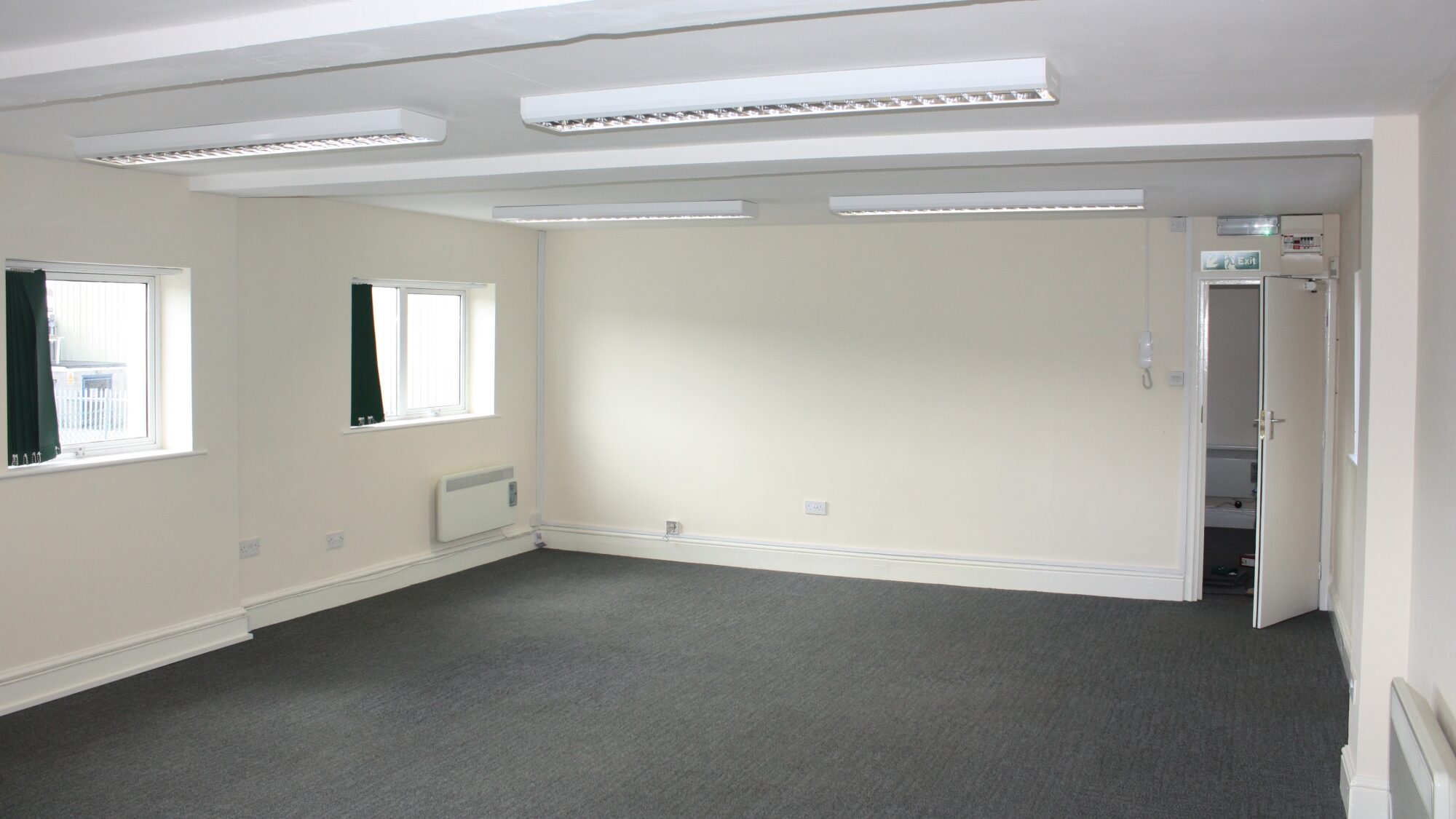 Burbage FF4 office to let internal 3