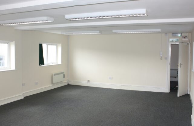 Burbage FF4 office to let internal 3