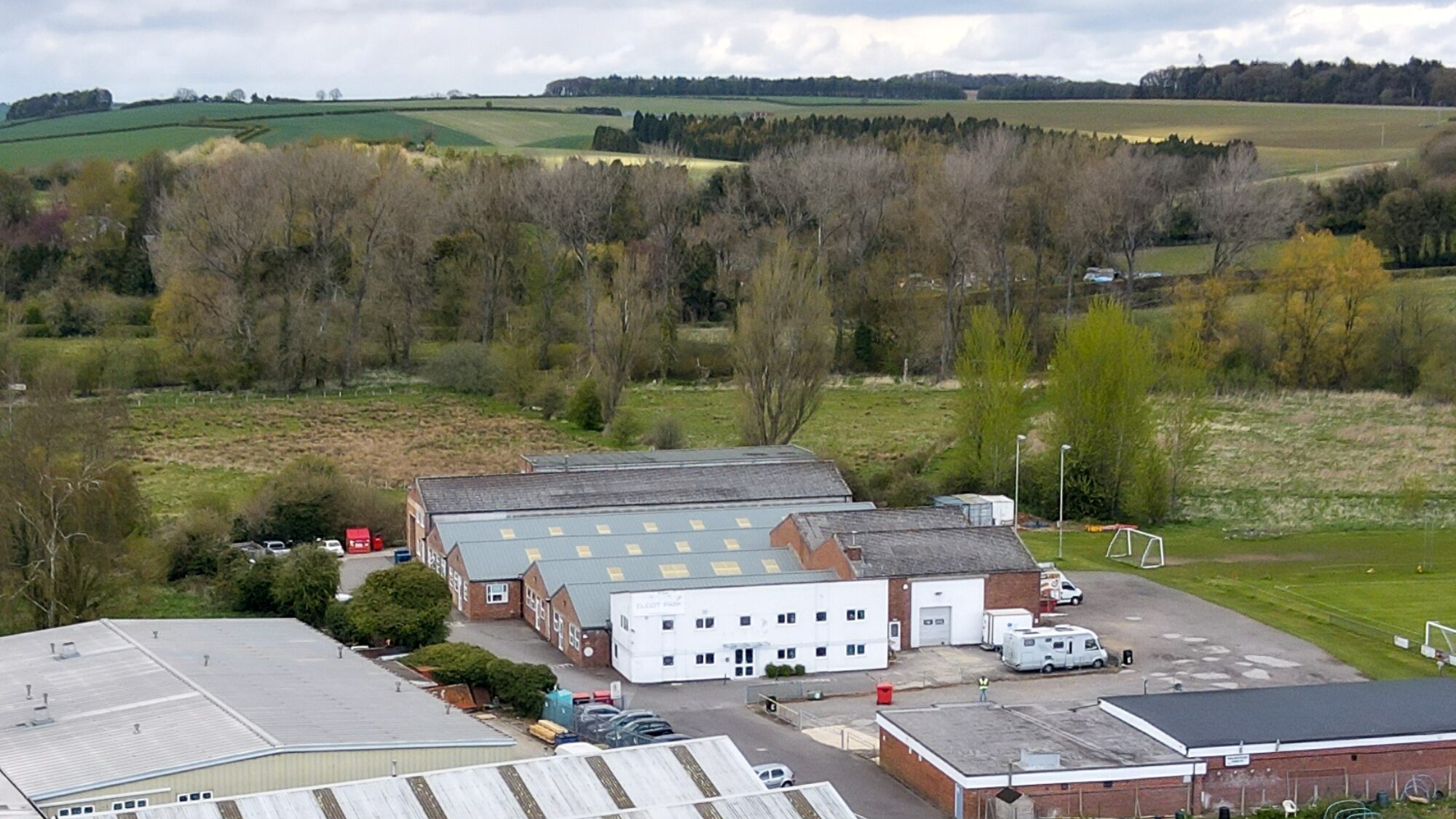 Manton East workshop to let external 1