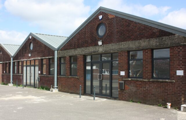 Rockley 1 office to let external 3