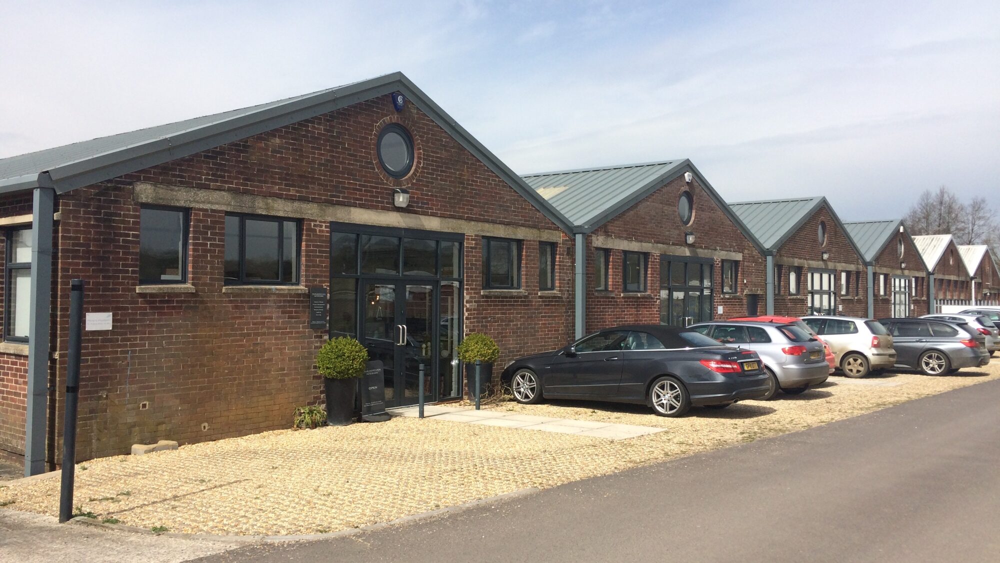 Rockley 3 office to let external 2